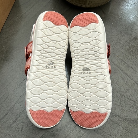 Ryka Women's Stella Sandal (Wide) - Picture 4 of 11